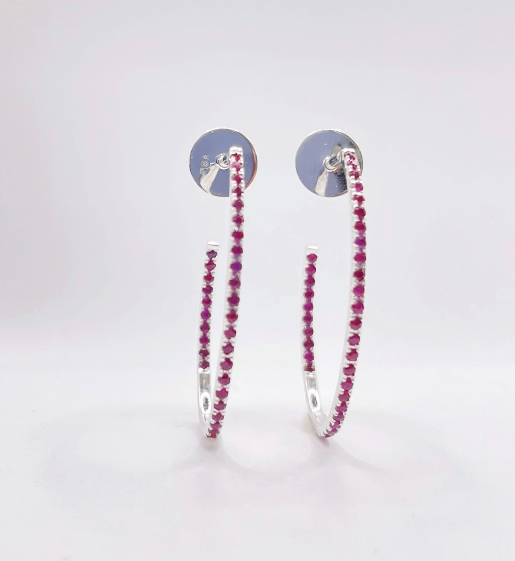 NUIT NOIR Ruby Oval Hoop Earring