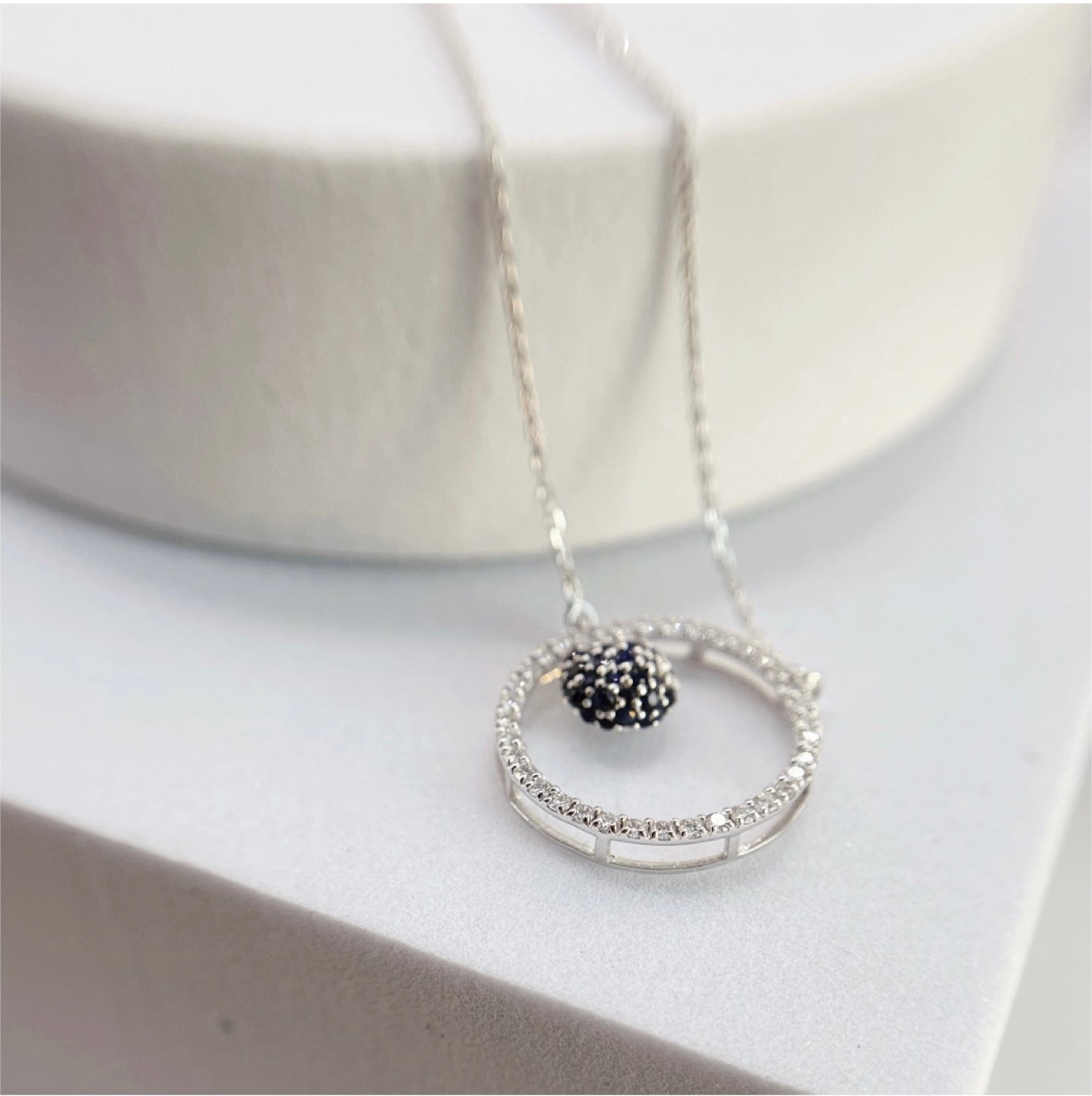 NUIT NOIR Sapphire Dome Pendant